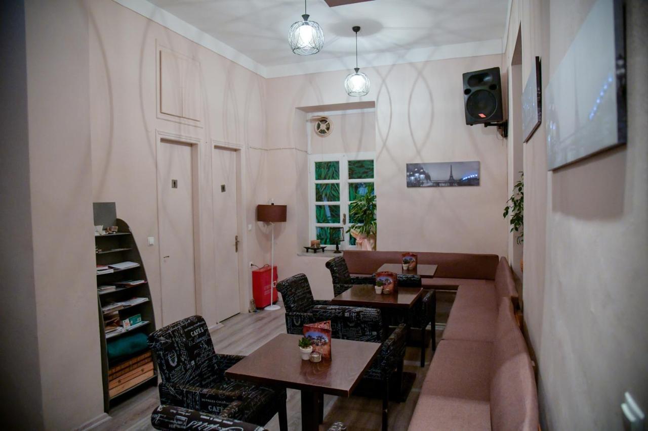 Palataki Studios Loutrópolis Thermís Buitenkant foto